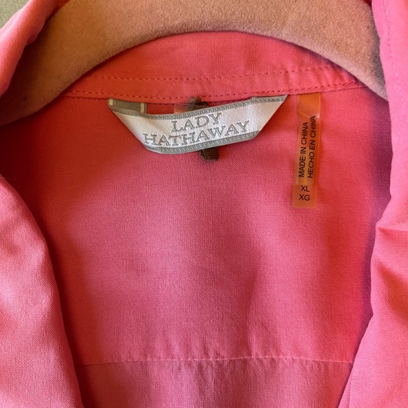 HATHWAY.  Womens blouses.  Silk. Dusty pink color. Some wear and staining. - Picture 4 of 4